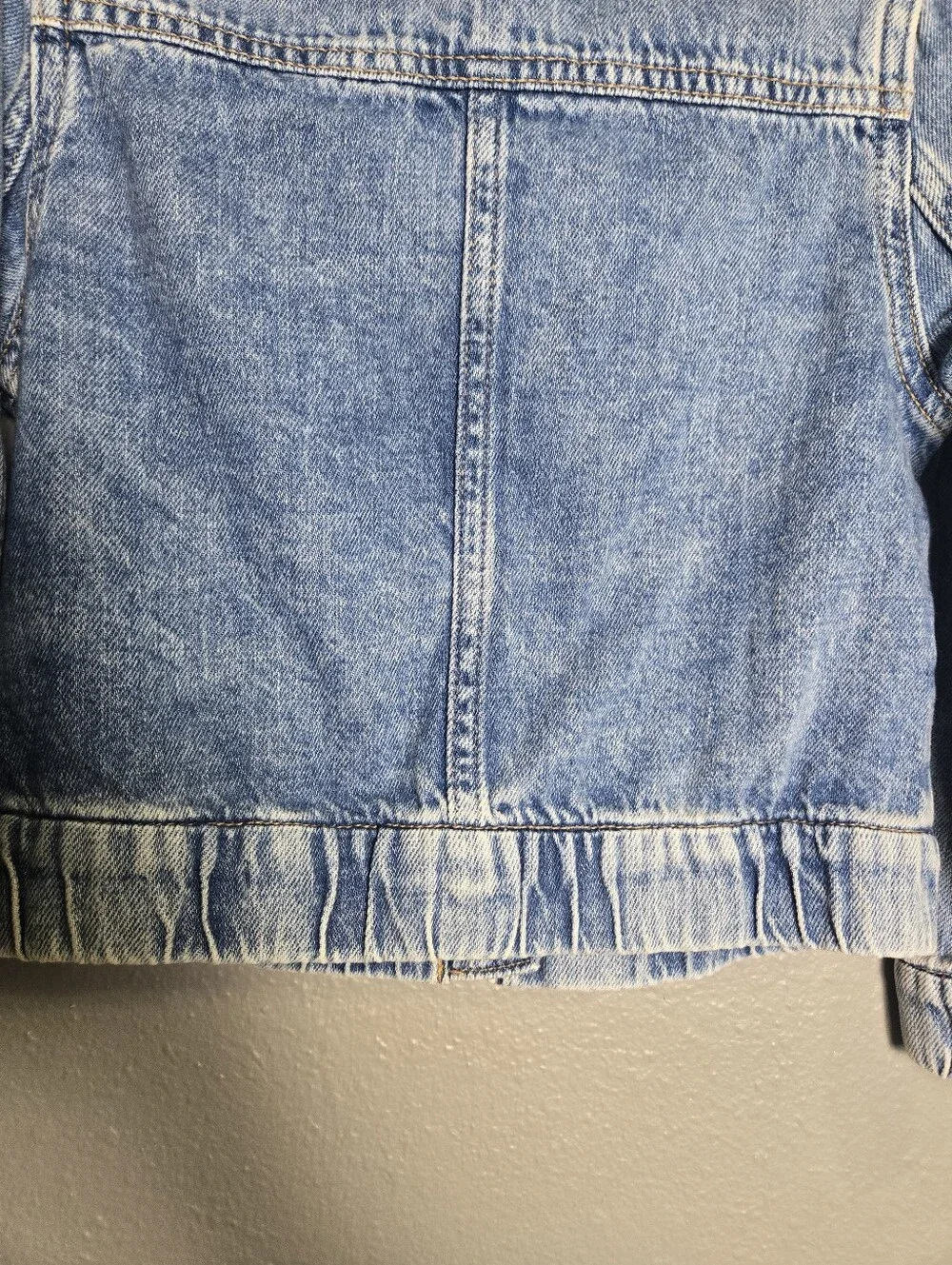 Gap Fall 2024 Iconic Bomber Denim Jacket Size 5